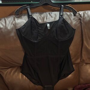 SHEIN Black Shapewear Bodysuit